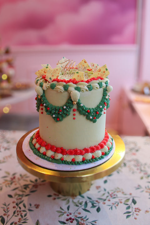 The Kitschy Christmas Cake