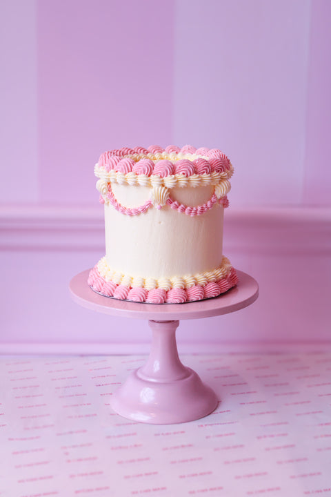 The Sweetheart Cake 