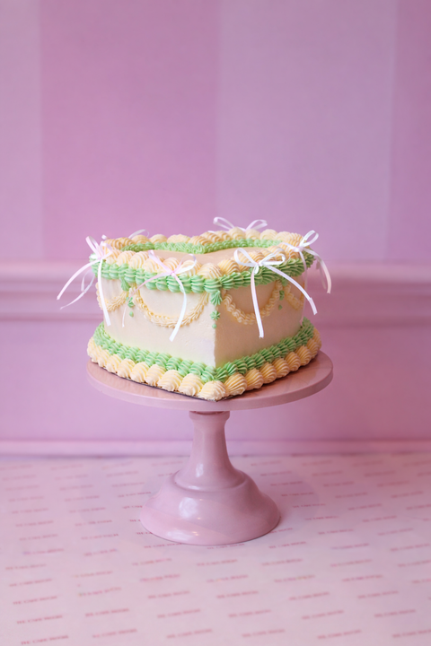 The Sweetheart Cake 