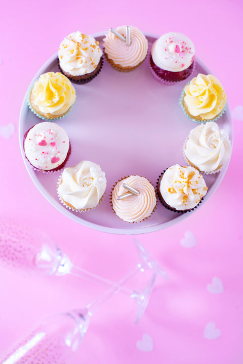 bruiloft proeverij van the cake room met mini cupcakes. custom smaken mogelijk. Breda.